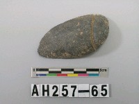 藏品(兩縊型石網墜)的圖片